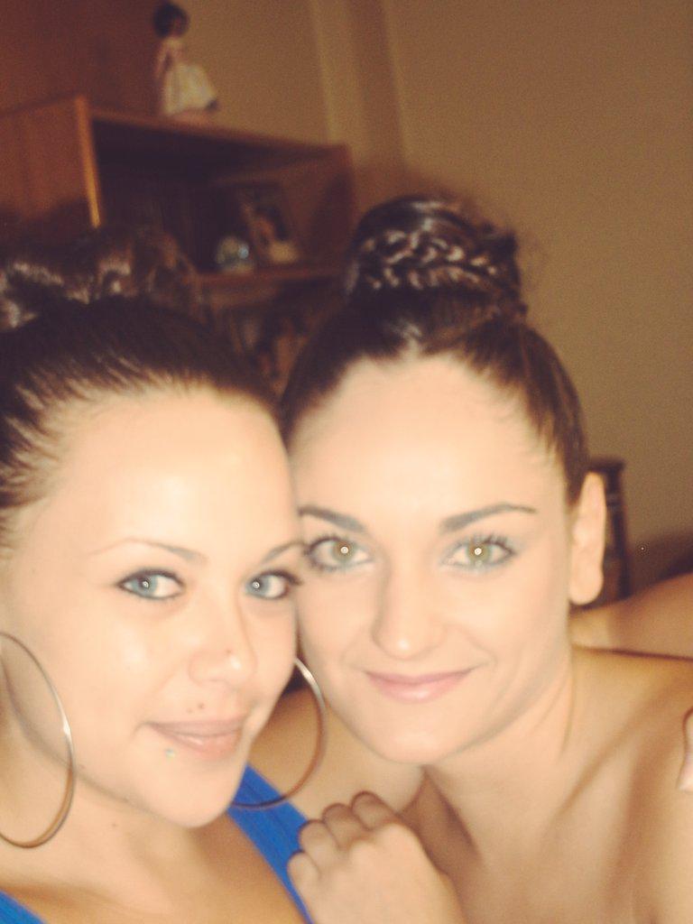 Mis ganas de verte aumentan por momentos!!!! 👭💋 TE QUIEROOO!!
<a href="/pepitagalleta2/">{{{ALMA~ANDALUZA}}}</a>