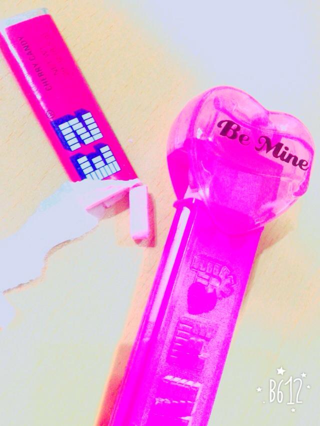 YuchamX's tweet photo. PEZ  💗💜💛 http://t.co/v1E7X7PqZ1