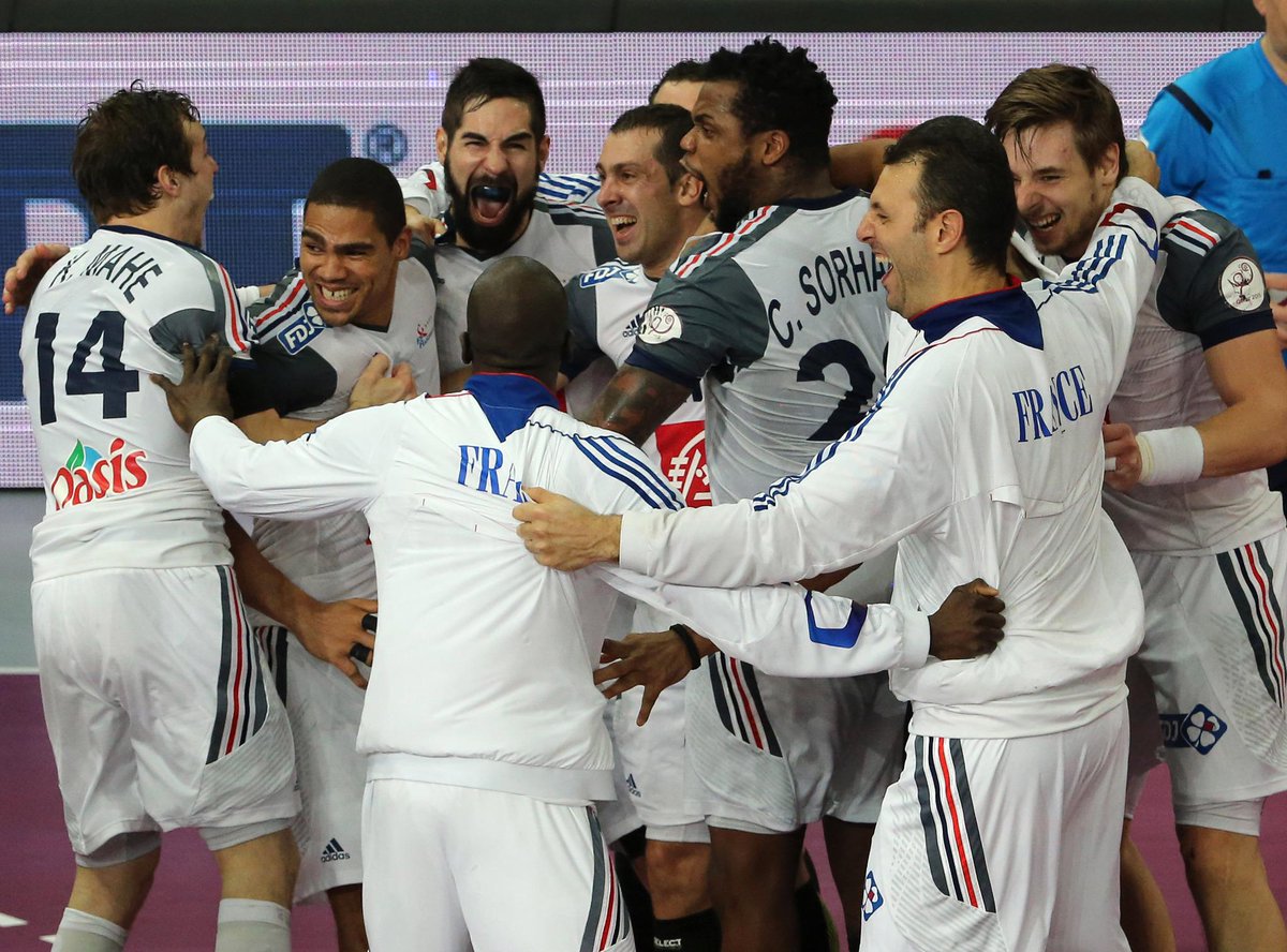 Le_Scan_Sport's tweet photo. Les Bleus champions du monde seront reçus à l'Elysée
http://t.co/1giNuhIRyP http://t.co/DFVyTEEoYZ