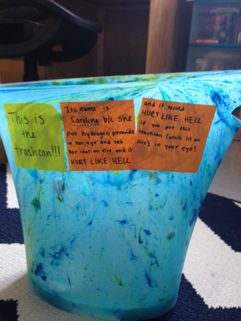 TempleTrashcan's tweet photo. Well that's just dumb #aintjudging http://t.co/3nKXyr0IFT
