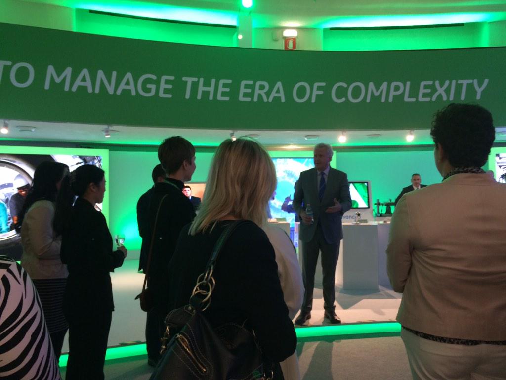 divmittal's tweet photo. #GEAM15 @ge_oilandgas committed to woman diversity and collaborating with our customers and partners! @JeffImmelt http://t.co/pM3AxTDQJB