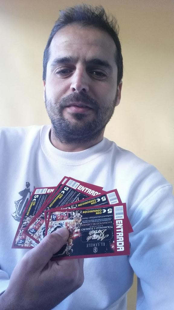 vamos alturito la k se va lia <a href="/Arturodebarbate/">Arturo guzman</a>