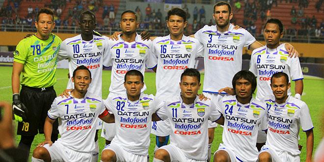 PERSIB tetap Sang Juara di hati kita! RT <a href="/farhanpenyiar/">H M Farhan</a>: Tetap Bangga dg kepala tegak <a href="/persib/">PERSIB</a> !