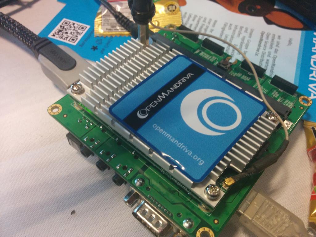 RatZillaS's tweet photo. Note pour plus tard Single Board Computer #sbc sur iMX6 de @Freescale  @Wandboard #fosdem2015 http://t.co/f1vO0oVbUI