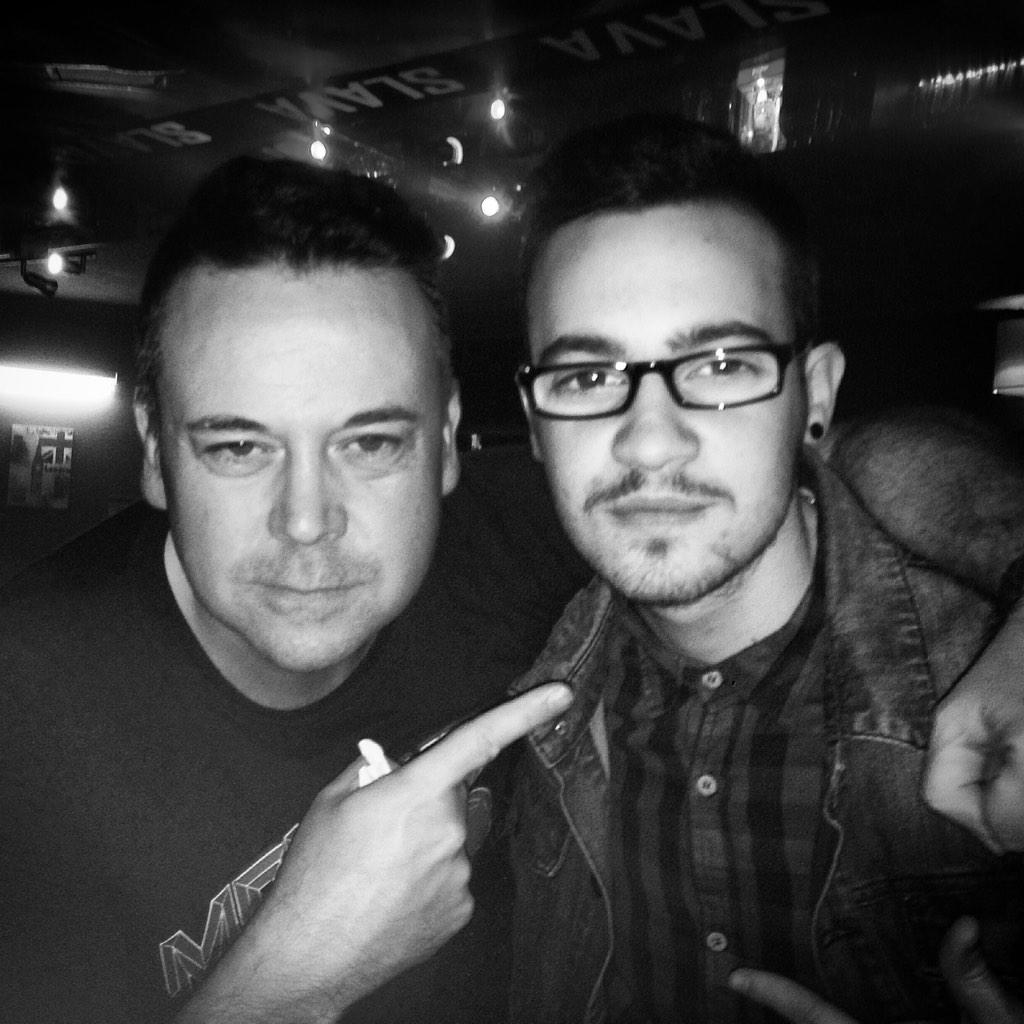 Handsapero's tweet photo. Grandísima Remember na Slava, en Cee. GRANDE @DjGoro_Spain. Nunca me cansarei de repetircho. 😃 http://t.co/a5uf6JhqNo