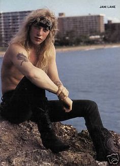 Happy birthday Jani Lane ! Rest in peace 