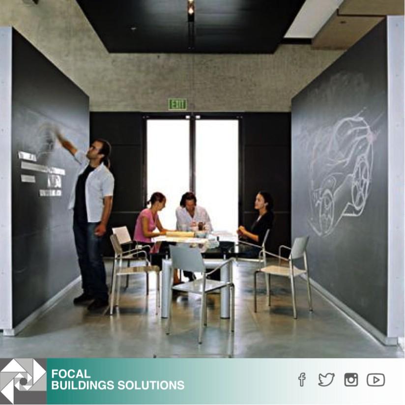 fbsksa's tweet photo. Open plan design studio with clever chalkboards for brainstorming 😍👏 
#creative #fbsksa #fbsteam #interiors #offices http://t.co/WpqPGyKF63