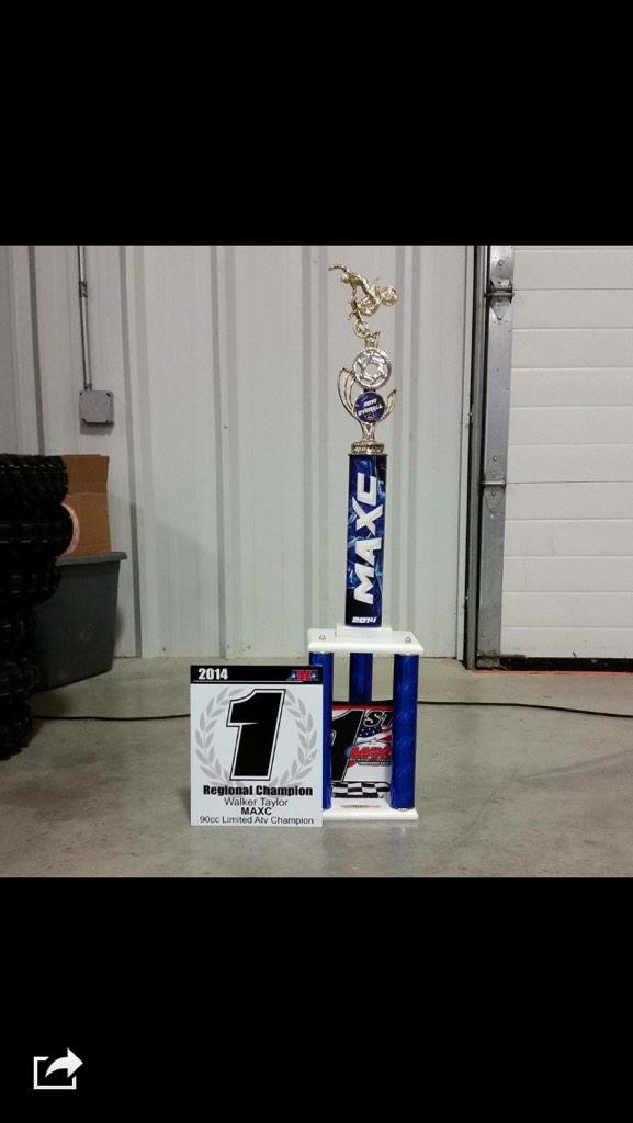 TR733's tweet photo. With a near prefect season I finally got my first championship🏆🏁 @MikeyWayneS @MAXCTrophyGirls @MAXC_1 http://t.co/PqXQ670qep