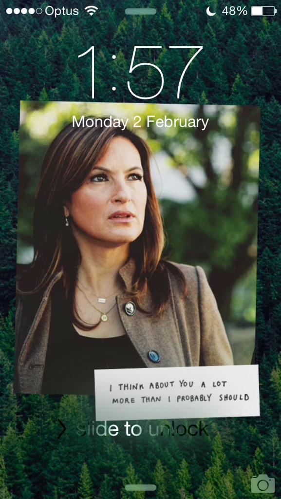 Iockscreenstbh's tweet image. requested: mariska hargitay lockscreen 

RT THIS AND I WILL DM IT TO YOU