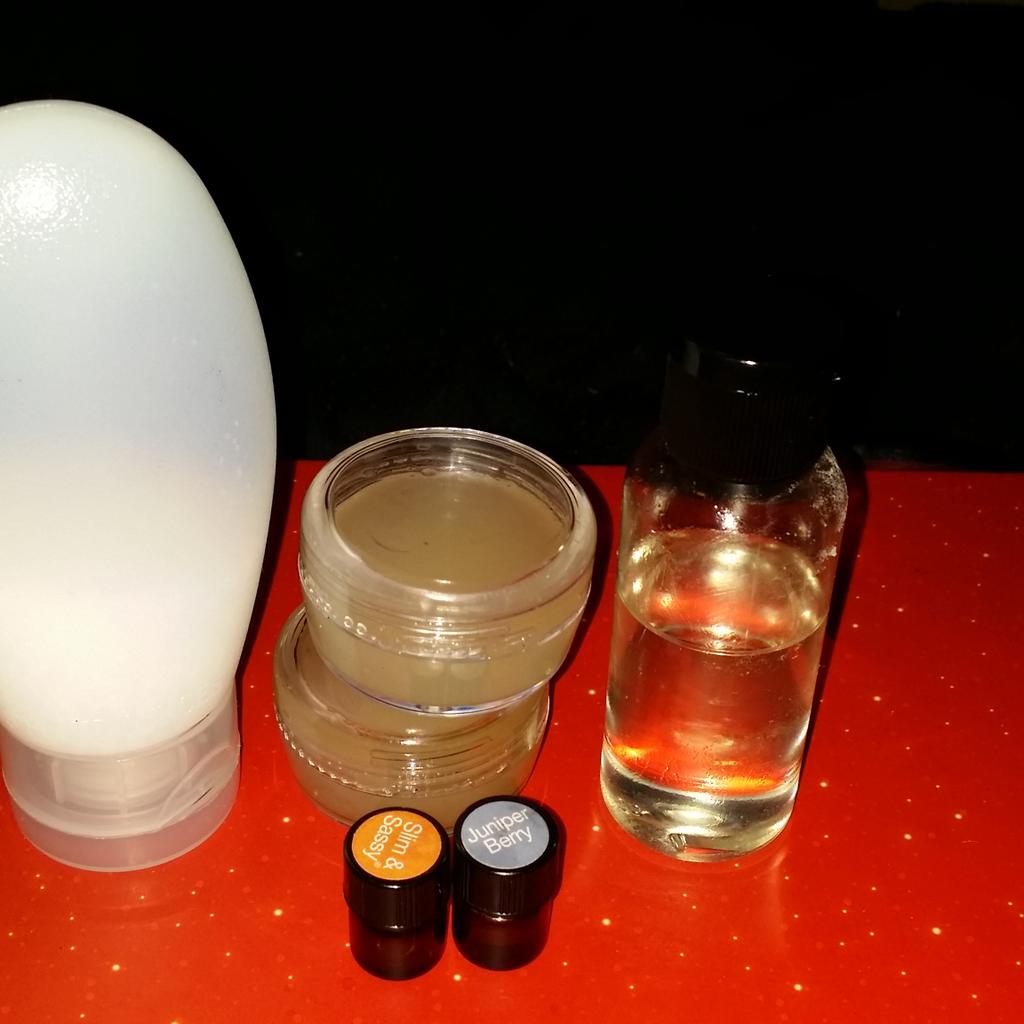 christywellness's tweet photo. Here is what I'm giving away!  Visit my website! 
Www.christywellnees.weebly. com/blog
#giveaway #doterra #free http://t.co/XmoBez1wAR