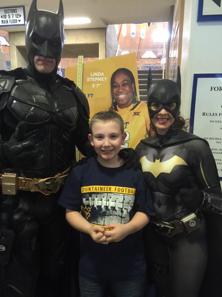 SuncrestUMC's tweet photo. Let's go Mountaineers! #wvimlovinit @WVUWBB http://t.co/0BDGUqLPSI