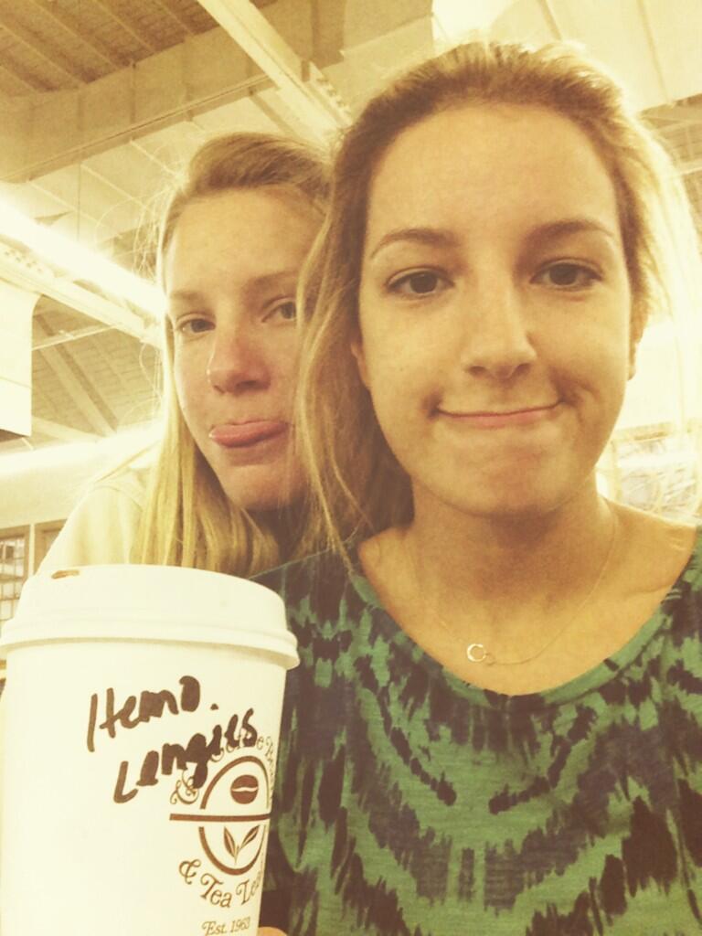 Mãe e filha Happy birthday Heather Morris 