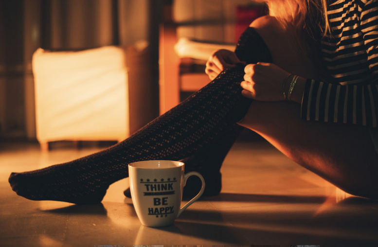 ThoughtCatalog's tweet image. …And Then There’s The Girls Who Drink Whiskey tcat.tc/1Cnt3mc