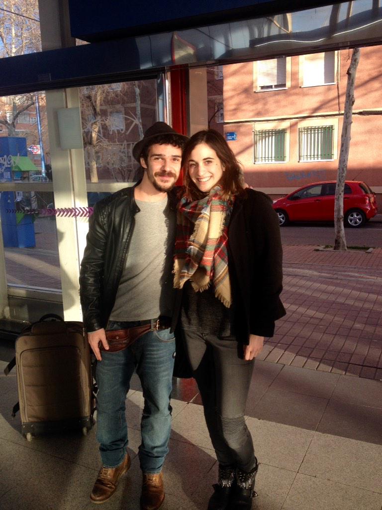 teremartinez95's tweet photo. Ya se lo que es quedarse sin palabras delante de un libro abierto. @Trokimoki http://t.co/Qp6tqkRJ1y