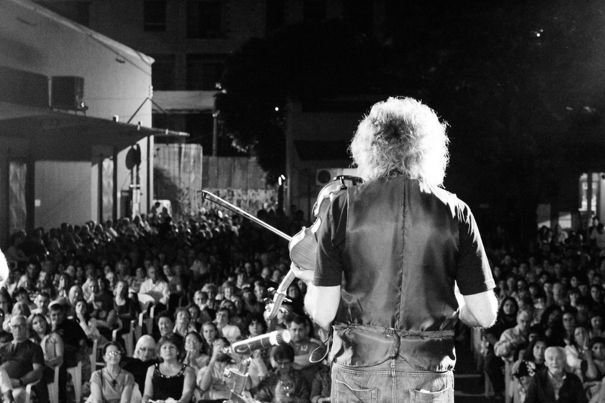 Hermosa noche de Música #Celta en "El Patio" ¡Gracias a <a href="/setenetos/">Sete Netos</a> y Na Fianna! #Berazategui @jpatriciomussi