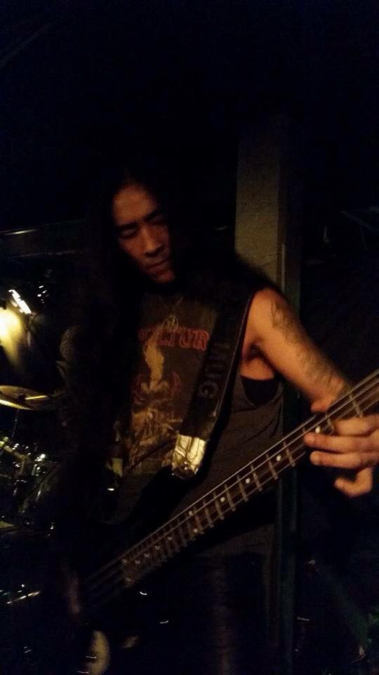 ashes_and_rain's tweet photo. ashes in action! http://t.co/KZVvDp24sR