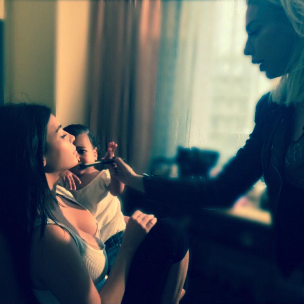 Kim Kardashian tweet media