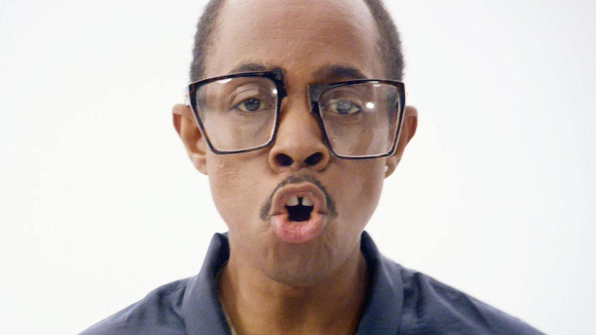 FastCompany's tweet photo. Here's why the dancers in that freaky @LoctiteGlue #SuperBowl ad are rocking fanny packs http://t.co/t0vavVyoGJ #SB49 http://t.co/D99WzHBRQE