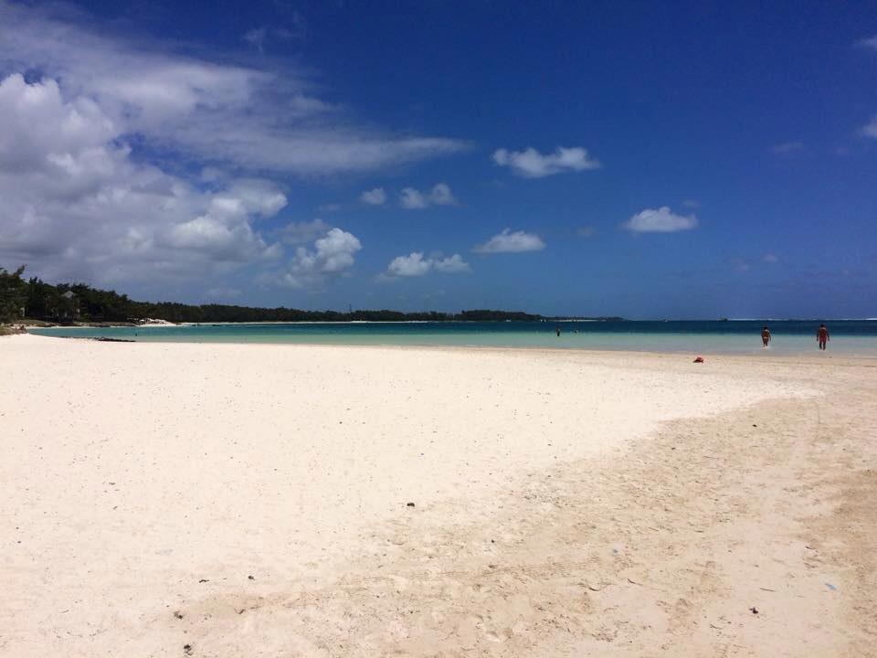 DeeSharps1's tweet photo. Living the life here in Mauritius, amazing job.. http://t.co/T2rXq0Zniy
