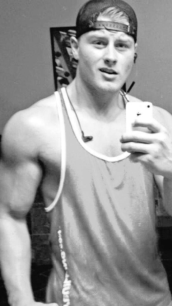 menoftexas's tweet photo. http://t.co/tN1DxzYj70