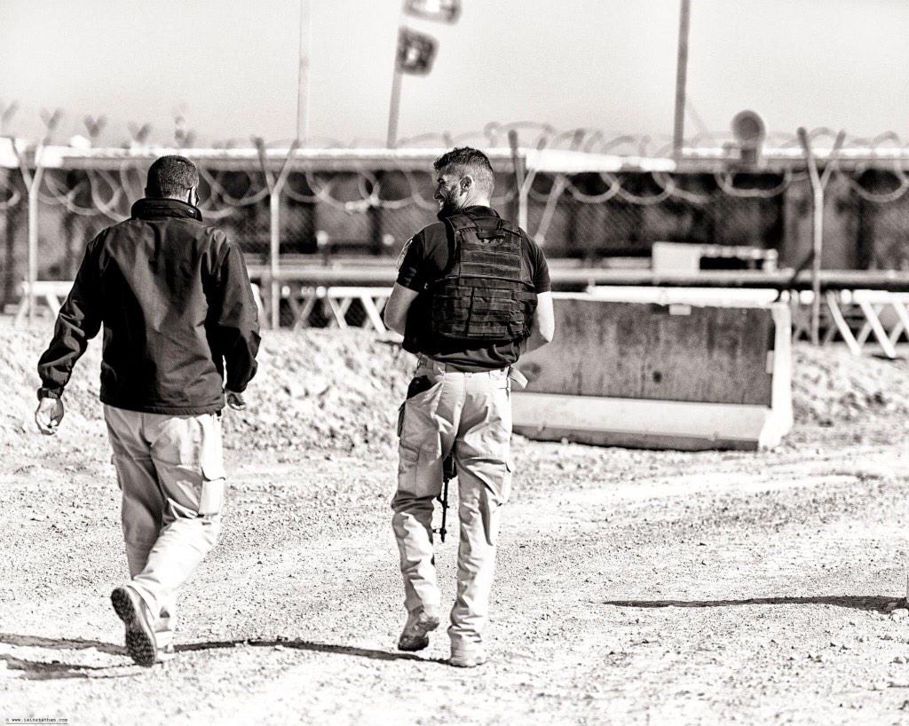 iain_statham's tweet photo. catching up with friends guarding #oil fields in #iraq near the #iran border - #travel #gazprom #zpec #habibi http://t.co/5FBALO3t3r