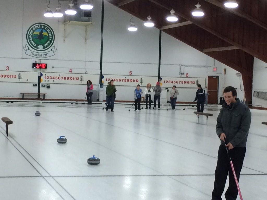 MattLabergeCMHC's tweet photo. We're about 20 #CQEMBA students learning the basics of curling as part of the fit-to-lead part of this #CornellMBA http://t.co/NATwy95L9S