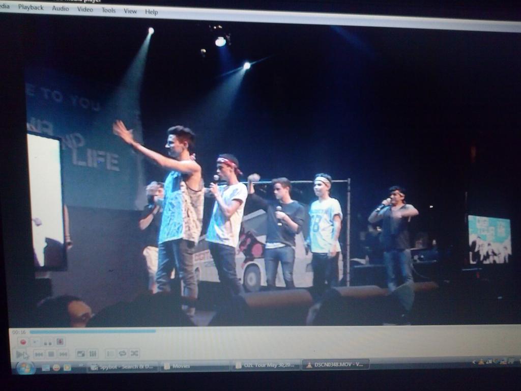 DreaaMexi's tweet photo. #tb to the #O2LTour in Dallas! Looking through the vids and pics. 5/30/14
#o2lmemories #o2lforever http://t.co/r2GIuCphK8
