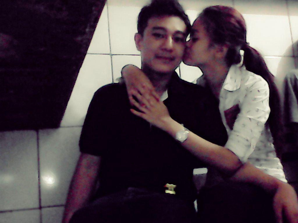 RidwanGiday's tweet photo. My wife({}) http://t.co/aG6bDlZvtI