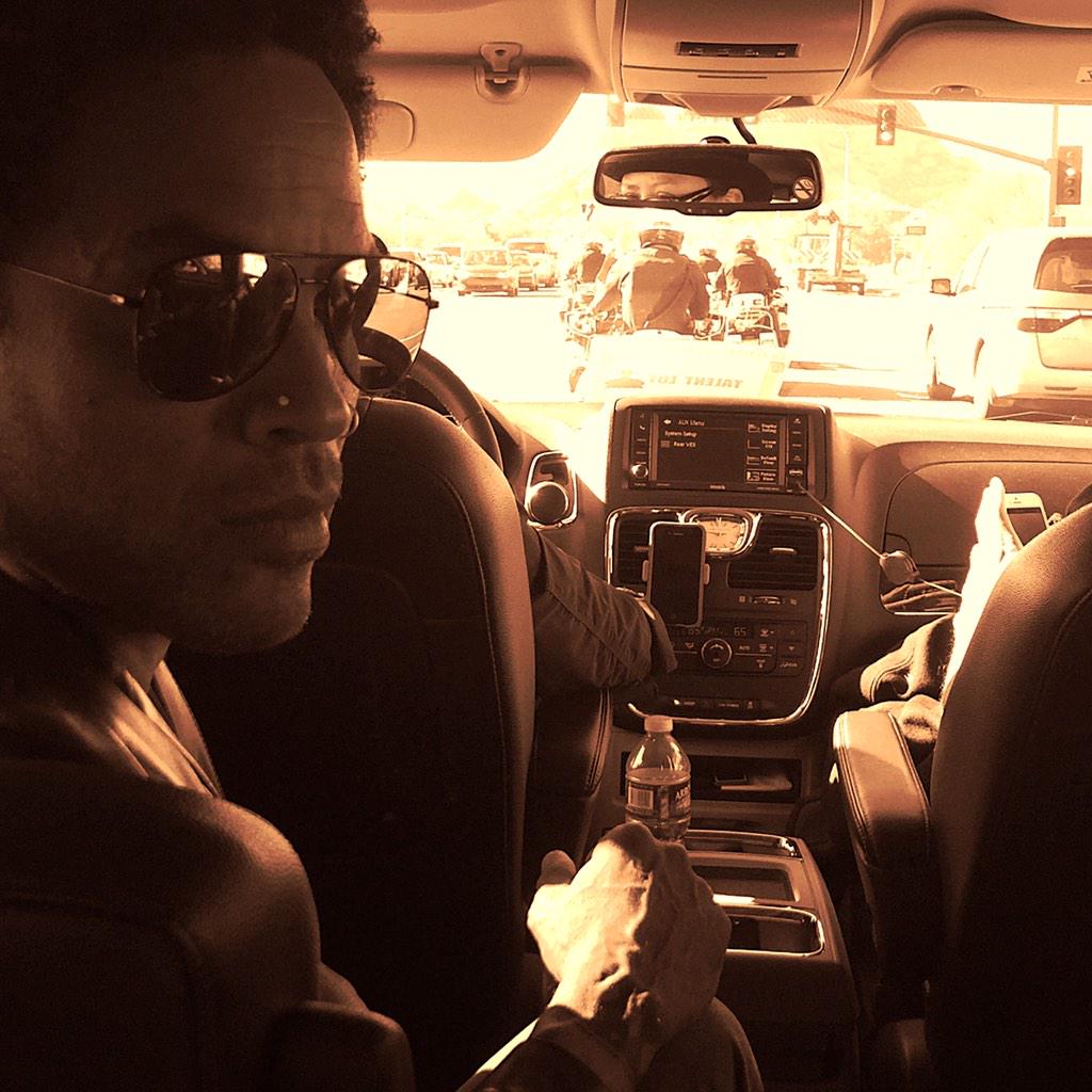 LennyKravitz's tweet photo. The good officers of the Phoenix PD are making sure I'm not late to the #SuperBowl #SB49 http://t.co/WAihQfhEMg