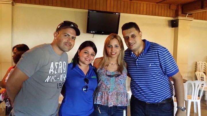 AnaMarieZC's tweet image. Jeepeada con @trschatz51 en Aguas Buenas con @christianxmt @yeidy214 @gabrielhr51 #ElFuturoesNuestro #EsperanzaParaPR