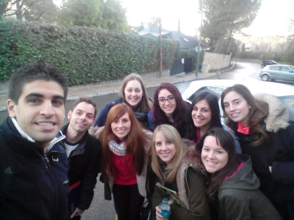 evavainilla's tweet photo. Fin de semana súper productivo con un profe genial, @BenitoMgl y unos compis insuperables. Volvemos en dos semanas! 💪 http://t.co/iSb8cuZmZS