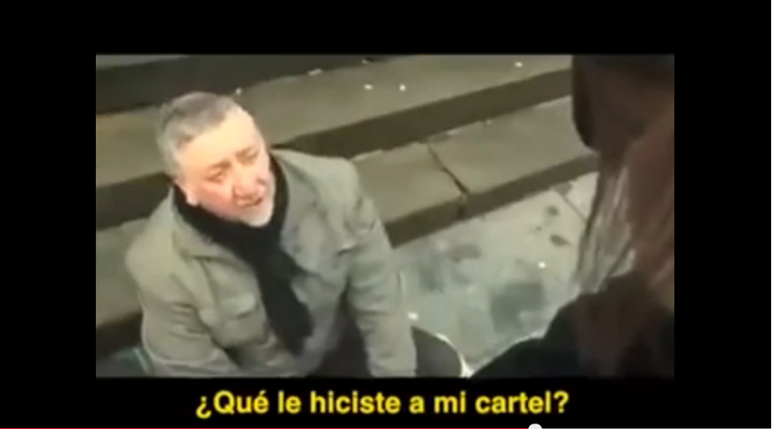 SimonaCote's tweet photo. (VIDEO) Una mujer cambio el letrero de un invidente, lo que ocurre desp http://t.co/OXA6X5ajZ7
  #conmovedores http://t.co/SBGR6RzqHx