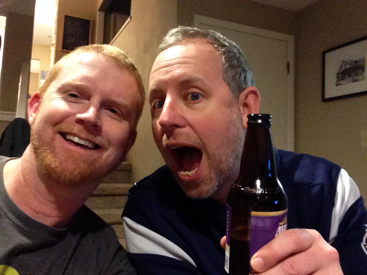 shredmo's tweet photo. Super bowl! http://t.co/D1uKUYGxDN