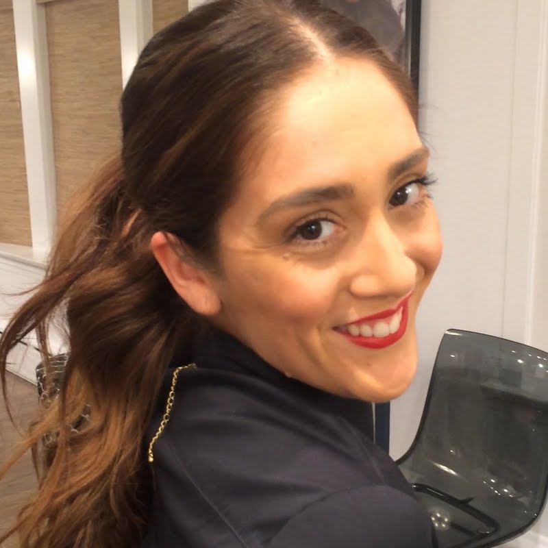 preendotme's tweet photo. http://t.co/0GiM2nK1TI Yolanda #BBTRANSFORM-ed her #Ponytail into a #CHIC #Bun *like that* using her @Bumble gifts! http://t.co/XGIjrbJGIw
