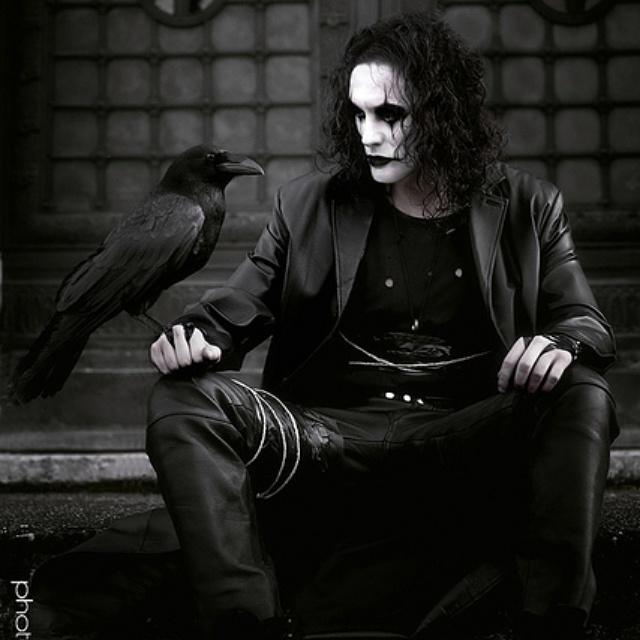 Happy birthday to the greatest actor of my favorite movie.  Rest in peace Brandon Lee.\"It can\t rain all the time.\" 