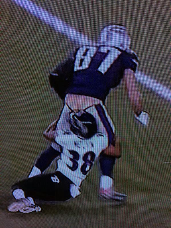 Okies92M's tweet image. #haters #SeahawkNation 
Check the ball... 
#Doubter 
#Haters
#HatersGonnaHateHateHateHate