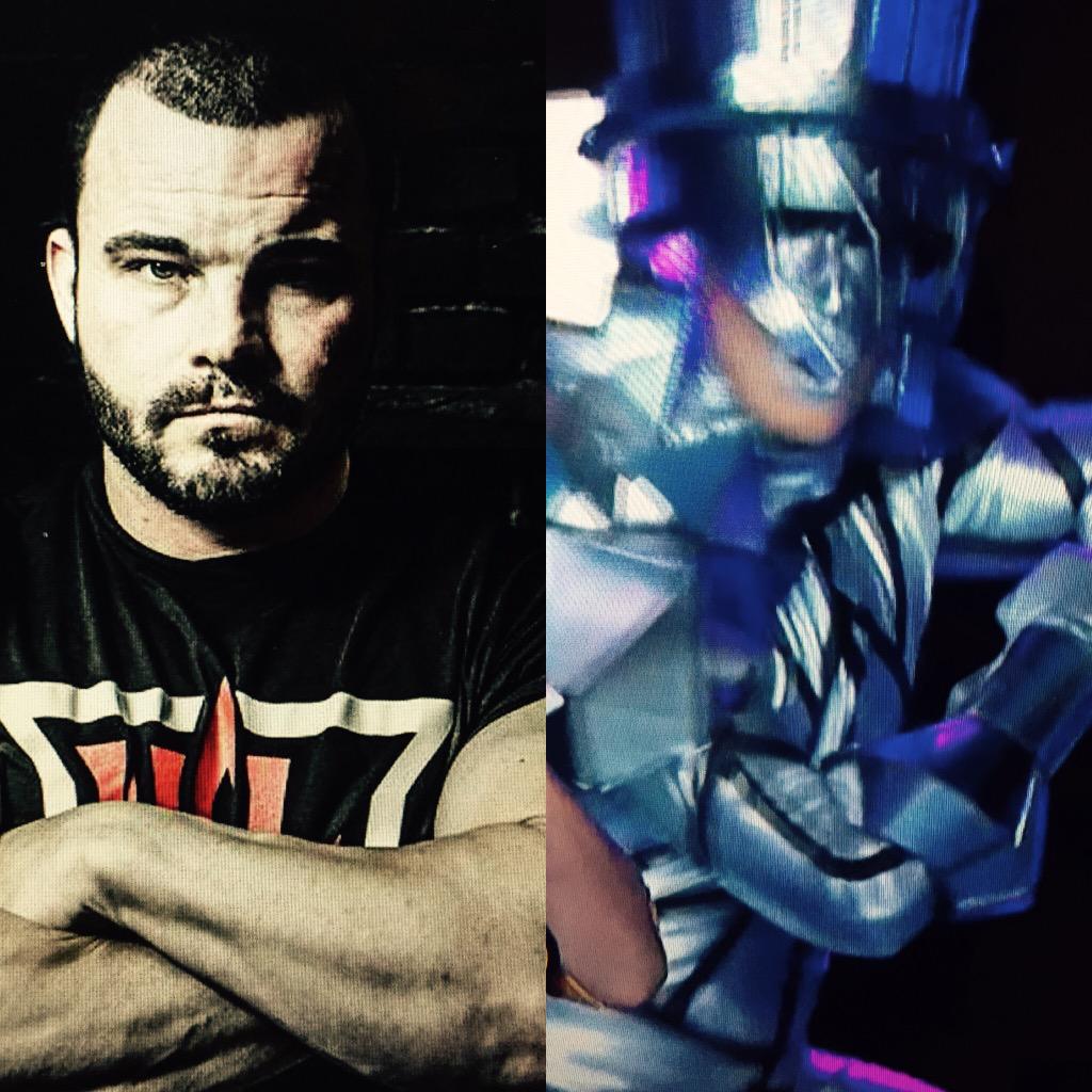 WALUnderground's tweet photo. Our guy #TravisBagent vs. @katyperry's robot? Who's taking it? #WALbadass #Superbowl #HalftimeShow http://t.co/tFZlPJasiN
