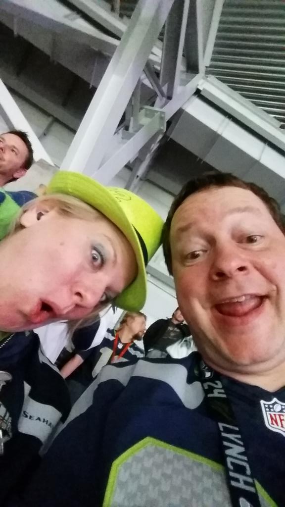 warrenbug's tweet image. #SB49