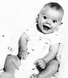 LICIALOVES's tweet photo. Happy Birthday Has!! ♡♡♡ http://t.co/TRj45Ku8xc