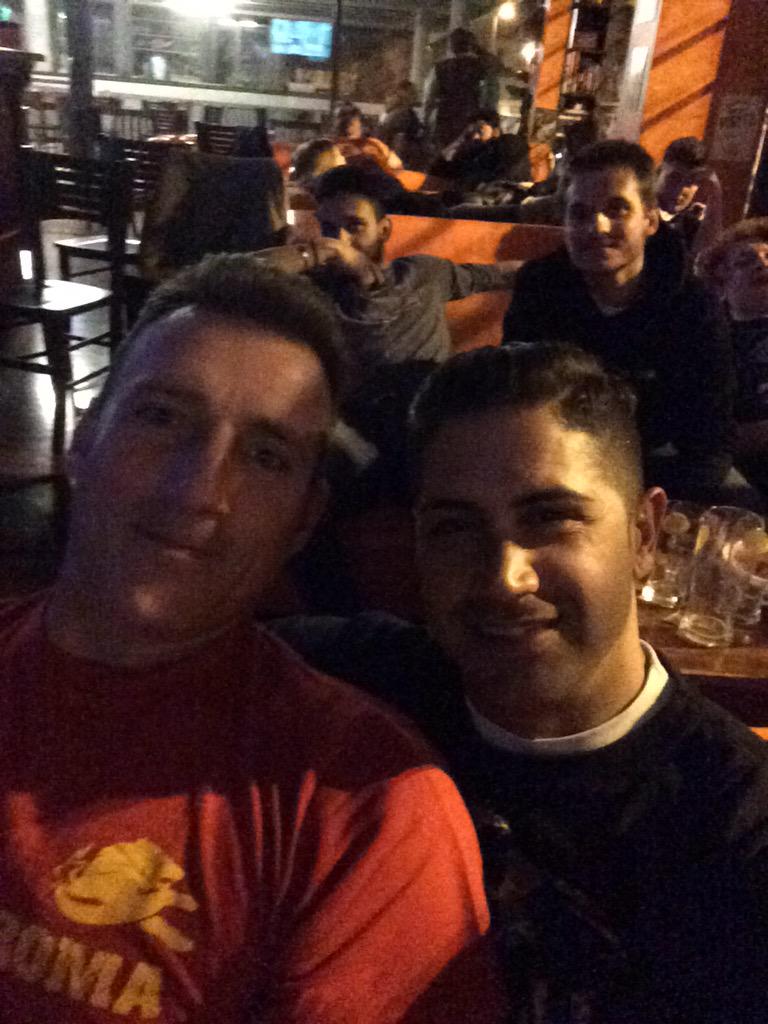 MirkoB42's tweet photo. Due ex Nazionali Italiani tifano per Seahawks Mirko Bruni e Andrea Muzzarelli #foxnflitalia http://t.co/ra06XxnTLp