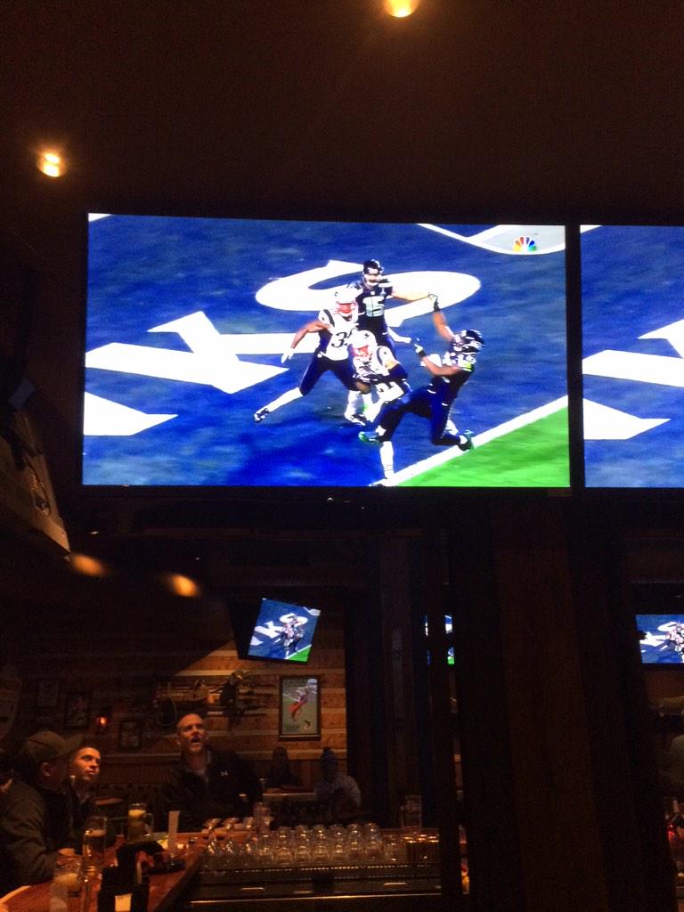 robkugler's tweet image. Well crap. #interception #notreallife #blewit #SuperBowl #Seahawks #PatriotsWIN