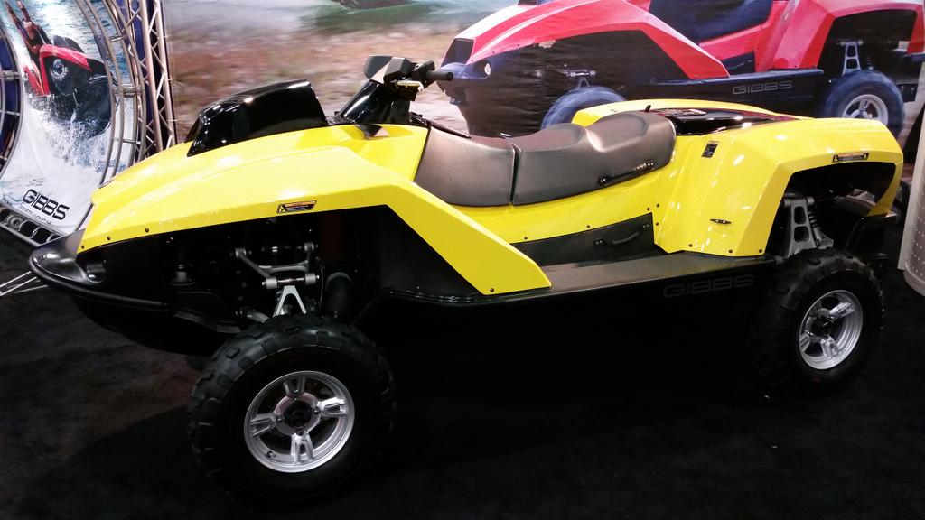 GLScuttlebutt's tweet photo. New 2 seater model! Got to get one of these. http://t.co/hG6OKPQUSI