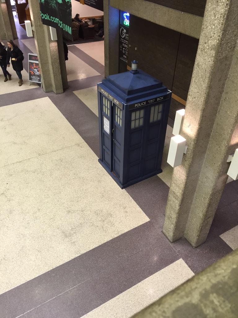 UWMScoop's tweet photo. Confirmed: There is a TARDIS in the @UWMUnion for any #UWM @bbcdoctorwho fans http://t.co/UcWGC9YNZ3