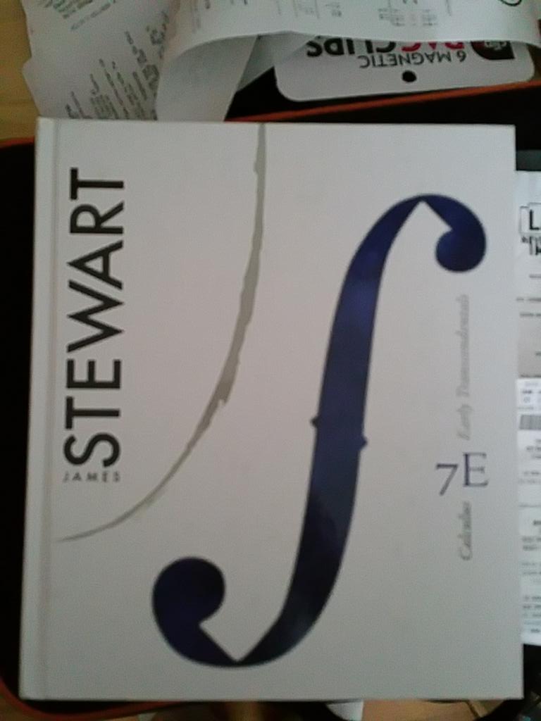 SirTechWizard's tweet image. This is my snowy day. #diffyq #focusonhomework