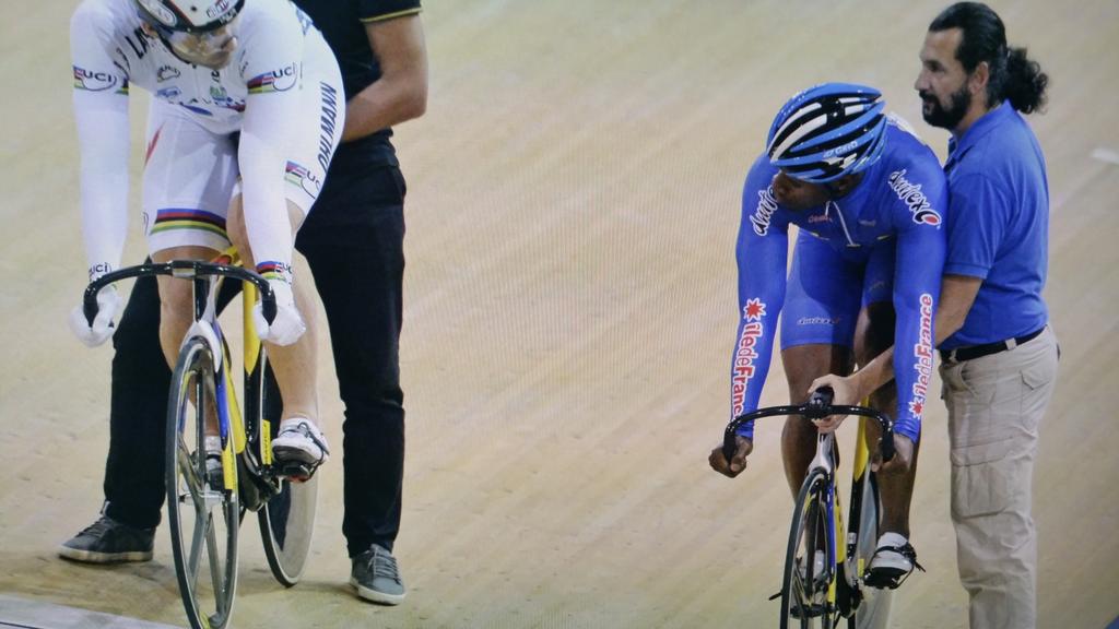 lequipeEXPLORE's tweet image. Le nouveau #ExploreVideo, "Fast &amp;amp; Furious", à quoi ca ressemble? À des regards, à de gros muscles, à pleine vitesse !