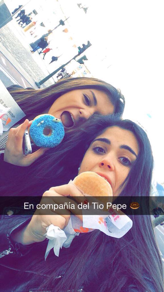 zinthiaa24's tweet photo. Soy fan de ti @paulachicomart1 😍😍 http://t.co/UrO1TlyrDP