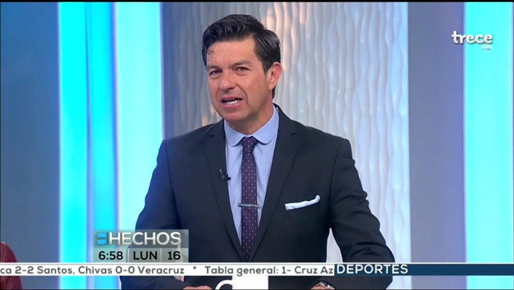 aylendeltorofan's tweet photo. @eltoreroazteca maestro, mago y amigo muy alegre en @HechosAM http://t.co/rSi4rQ6tGs