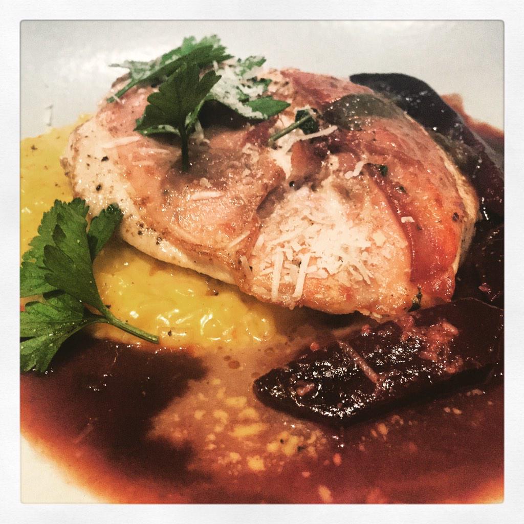 anahat's tweet photo. #Temperature is so important in a well cooked meal @FSThailand - at #ChiangMai #Travel #Thailand http://t.co/IJ2dkYwRW3