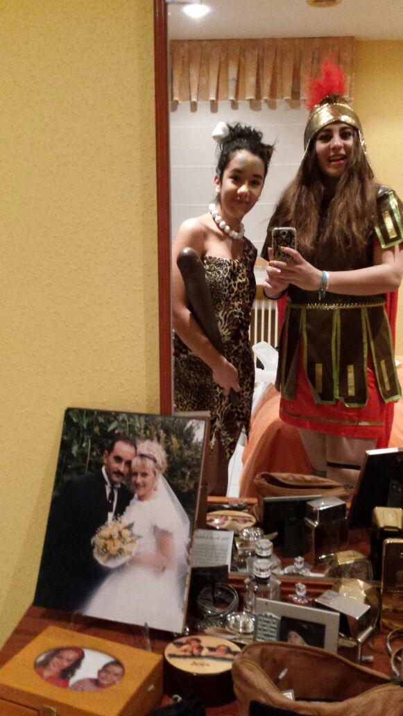 judithhernndezs's tweet photo. carnavales 2015 @Furci_AM, @Patrii_ocho @Furci_07V http://t.co/AOud5aXPjR