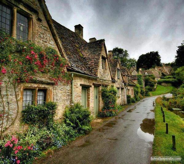 _Paisajes_'s tweet photo. De cuento. Cotswolds, Inglaterra. http://t.co/PswQT94jza